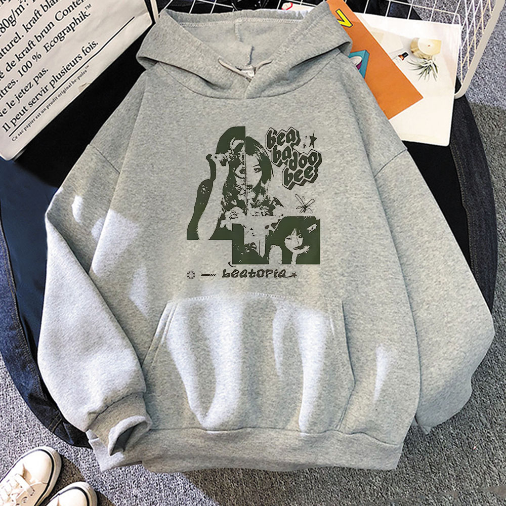 Singer Beabadoobee New Hoodie  - Winter Clothing Dress Up recension och pris