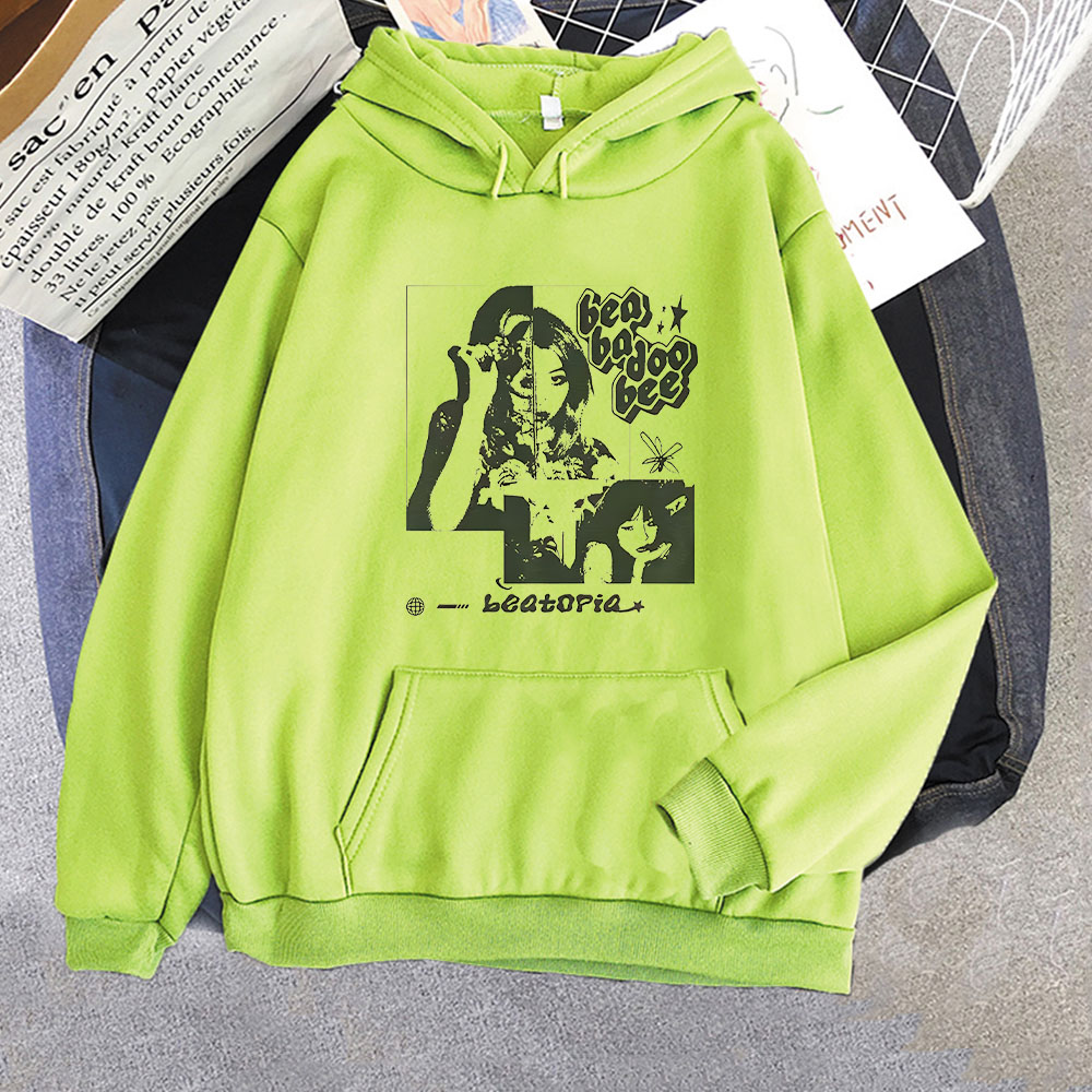 Singer Beabadoobee New Hoodie  - Winter Clothing Dress Up recension och pris