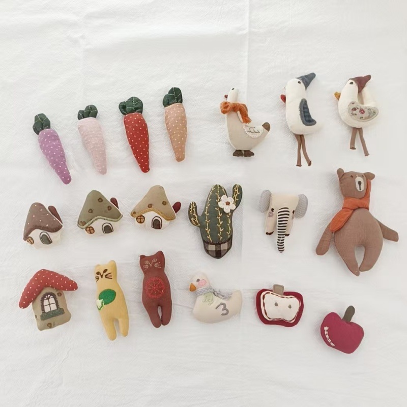 Adorable Duck Carrot House Bro - Winter Clothing Accessories recension och pris
